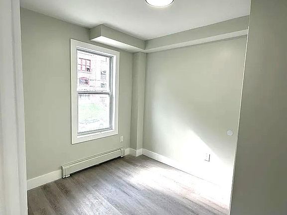 5th image of 112 Milford Ave #2AA