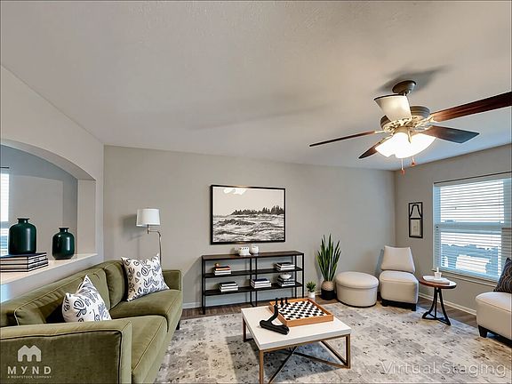 3rd image of 5103 Martinsburg Sq