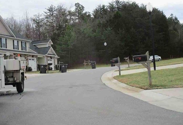 2nd image of 1941 Sentry Pointe Ln