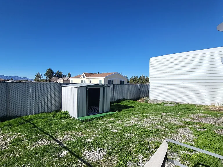 1130 E Gamebird Rd — Photo 20
