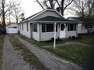 240 Overlook Rd, Vermilion, OH 44089