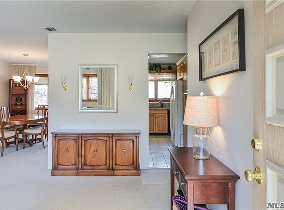 4th image of 1 Dublin Ct