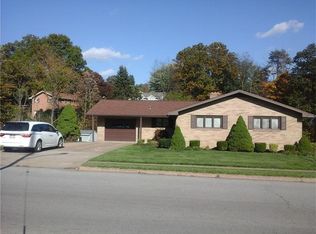 498 Angela Dr, Aliquippa, PA