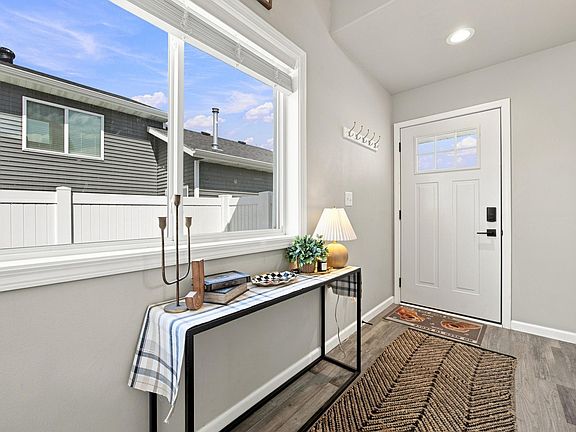 3rd image of 7223 27th St S