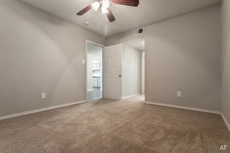 Cedar Bluff Apartments