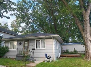 612 3rd St, Fort Madison, IA 52627