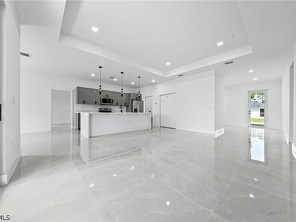 3rd image of 3002 Nora Ave N