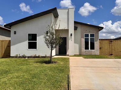 5315 General Franco Dr, Laredo, TX, 78046