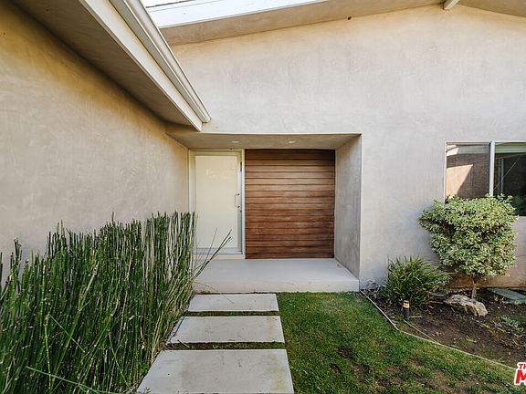 5th image of 3423 Scadlock Ln