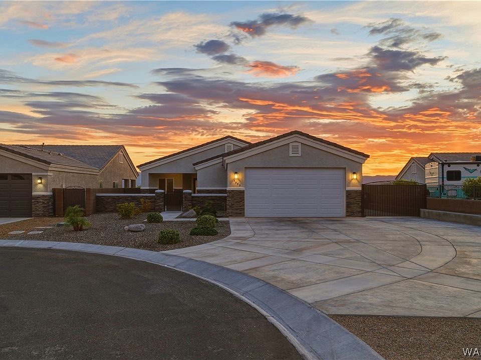 1st image of 2555 Sonoma Road