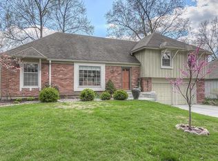 6501 W 101st Pl, Overland Park, KS 66212