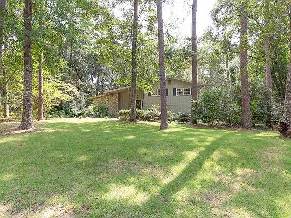 3rd image of 3121 Ortega Dr