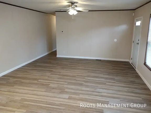 4th image of 2324 Fredonia Ave #Fre2324