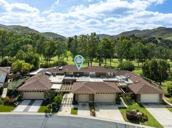 8647 Circle R Valley Ln, Escondido, CA 92026