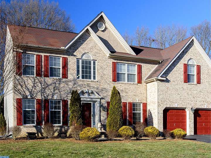 1st image of 36 Blue Spruce Dr