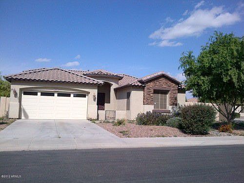 2nd image of 3804 S Wayne Dr
