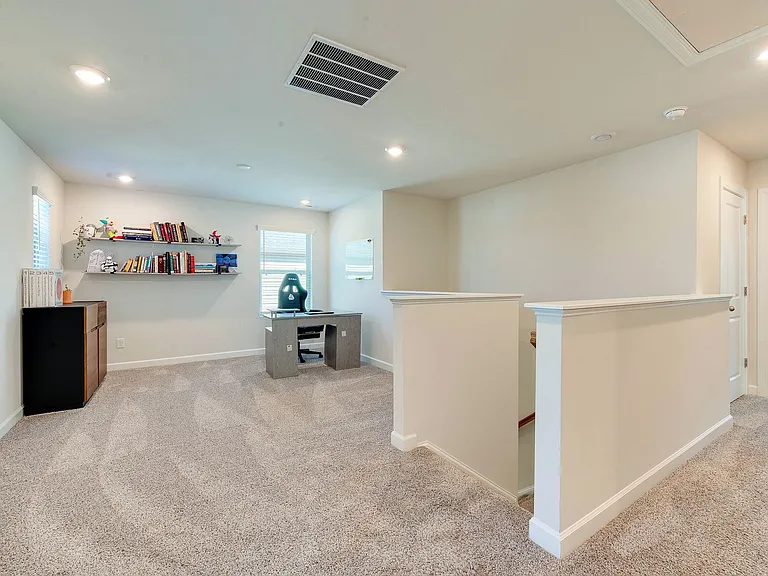 4009 Woodland View Dr — Photo 36