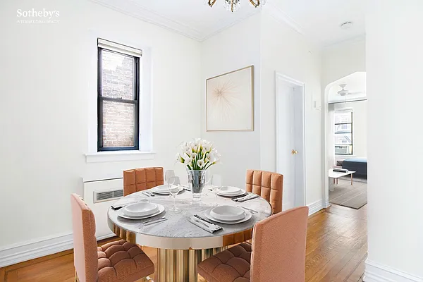 Sold by Sotheby's International Realty | media 7
