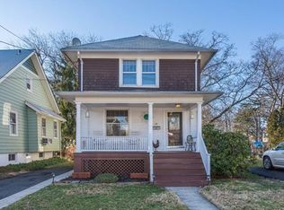10 S Middaugh St, Somerville, NJ 08876