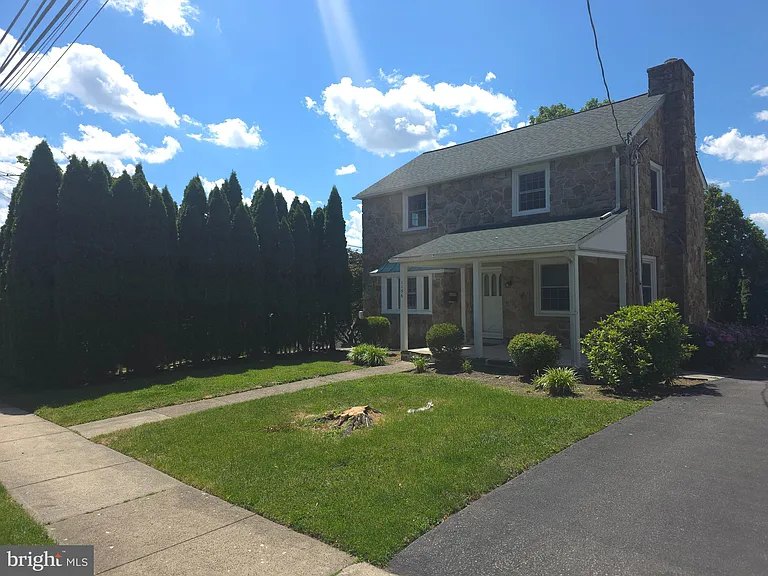 1156 Garfield Ave — Photo 29