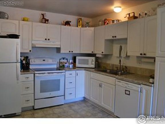 4th image of 610 Elm St
