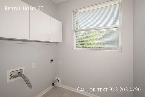 1819 W Elm Ter — Photo 16