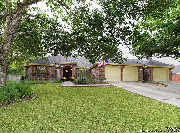 2nd image of 149 Country Grace S