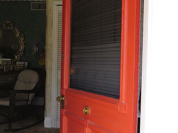 2nd image of 3421 Northwestern Pkwy