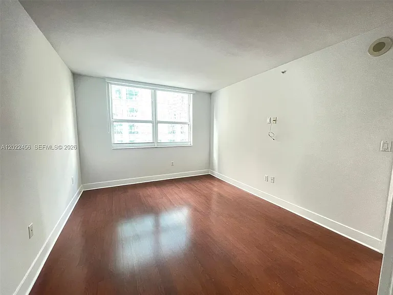 1155 Brickell Bay Dr #1102 — Photo 5