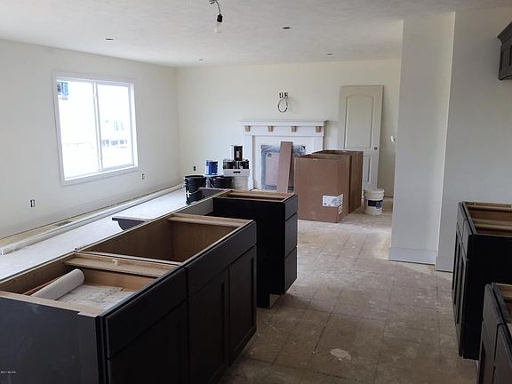 4th image of 3269 Lowingside Dr