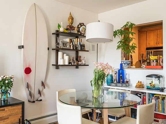 4th image of 307 Baltic St APT 2B