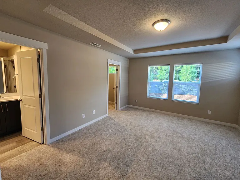 5333 NW Torchcrest Pl — Photo 20