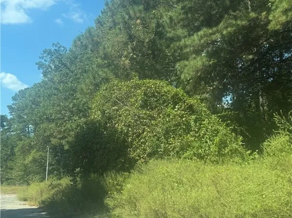 2907 Midland Ct, Fayetteville, NC 28306