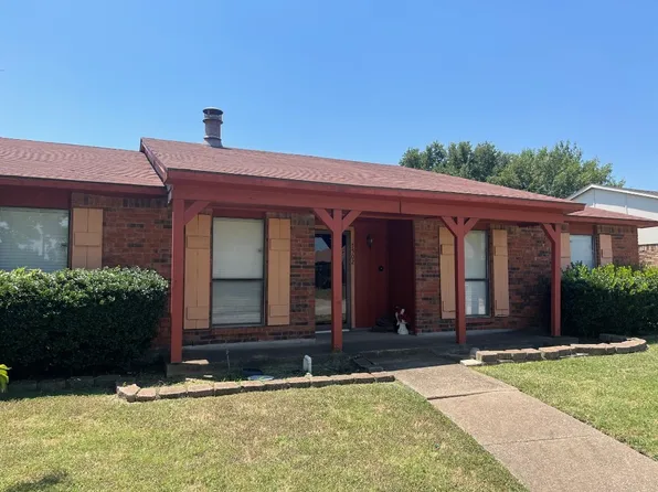 7502 Christie Ln, Dallas, TX 75249