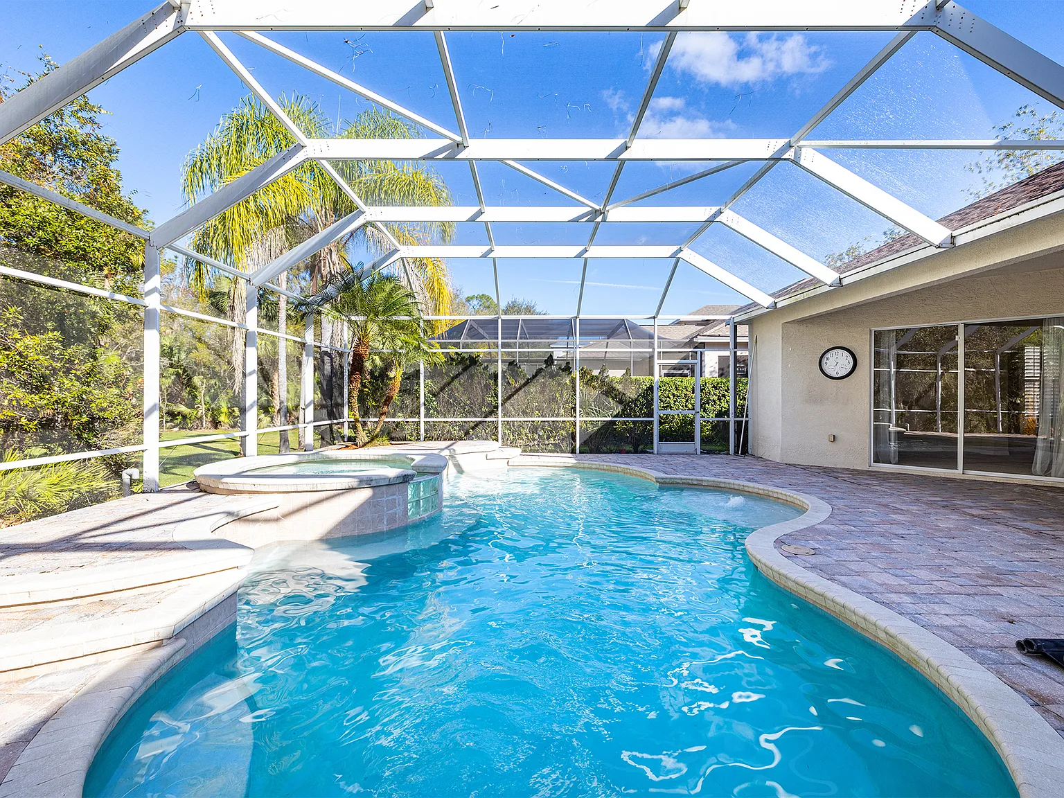 5028 Ashington Landing Dr — Photo 2