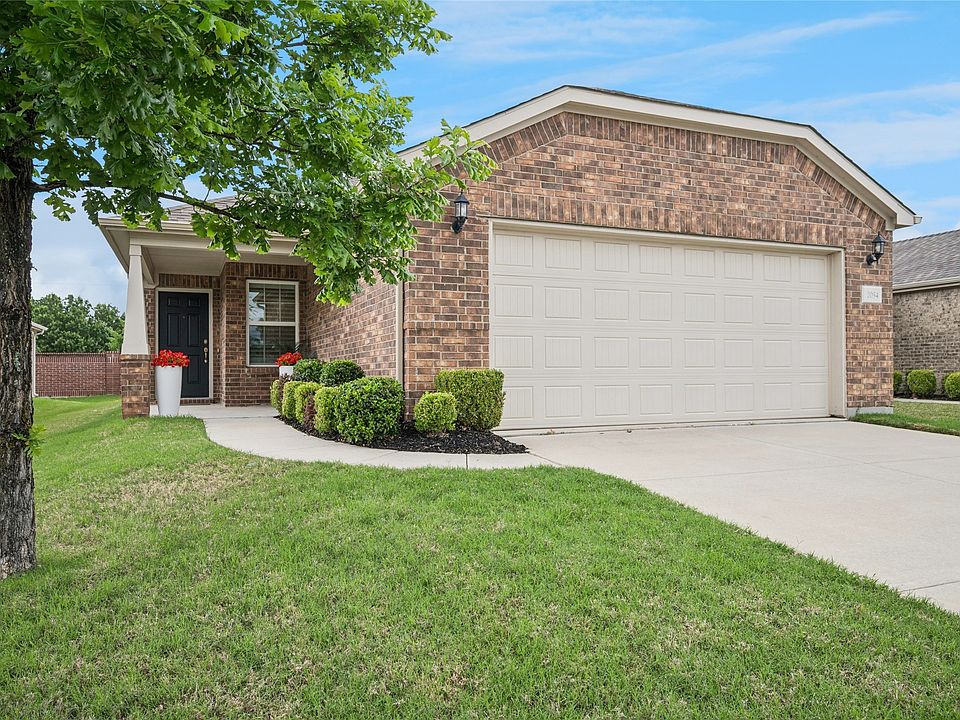 1st image of 2054 Marsh Point Dr