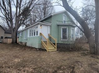 42 Bridge St, Carthage, NY 13619