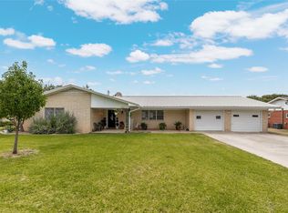1607 Earl St, Goldthwaite, TX 76844