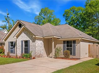 213 Pear St, Covington, LA 70433