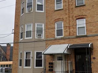 28 Sherman Ave APT 2, Newark, NJ 07114