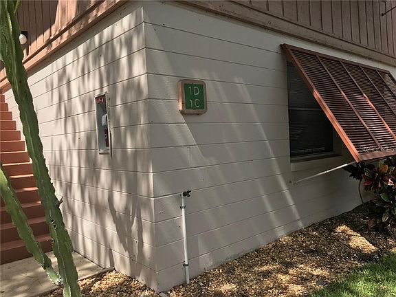 2nd image of 190 Hickory Woods Ct APT 1C