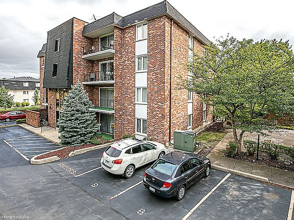 2nd image of 11000 Kilpatrick Ave APT 2NW