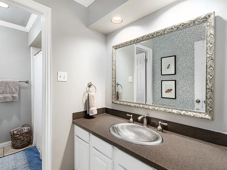 7208 Bucknell Dr — Photo 17