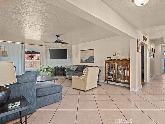 3rd image of 7171 Font Ave