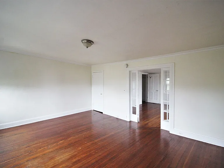 1619 Park Ave — Photo 10
