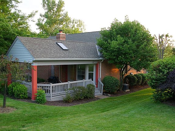 2nd image of 4472 Abby Ct