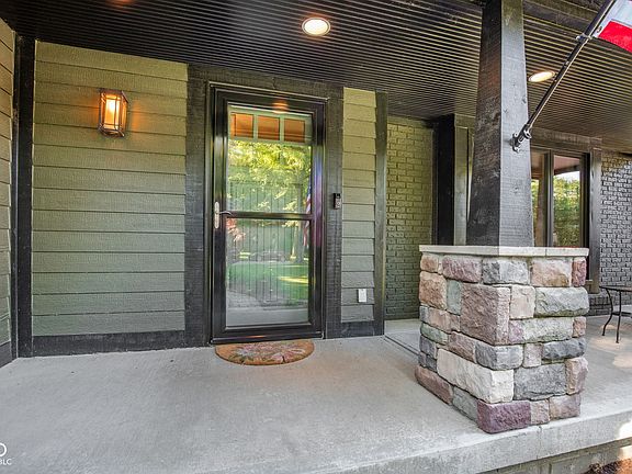 5th image of 7793 Maxwelton St