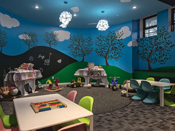 666 West End Avenue image 20 of 22