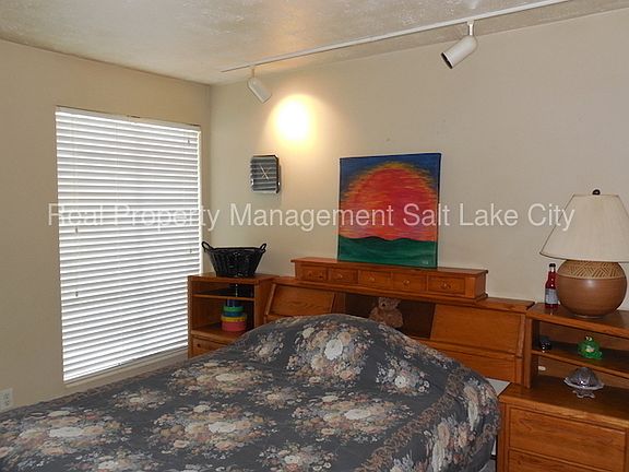4th image of 5462 S Tonalea Dr