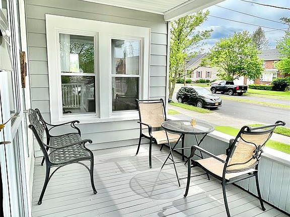 5th image of 41 Ackley Ave